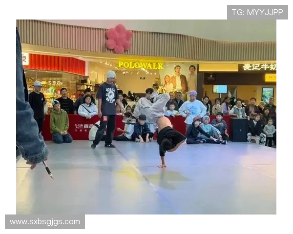 重庆街舞队战术深度解析与对比研究揭示团队风格与实力差异