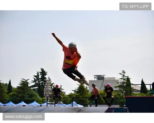 南京极限运动队在全国极限运动节奏排行榜中荣获第九名的佳绩